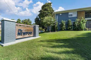 Newport-in-Dallas 01